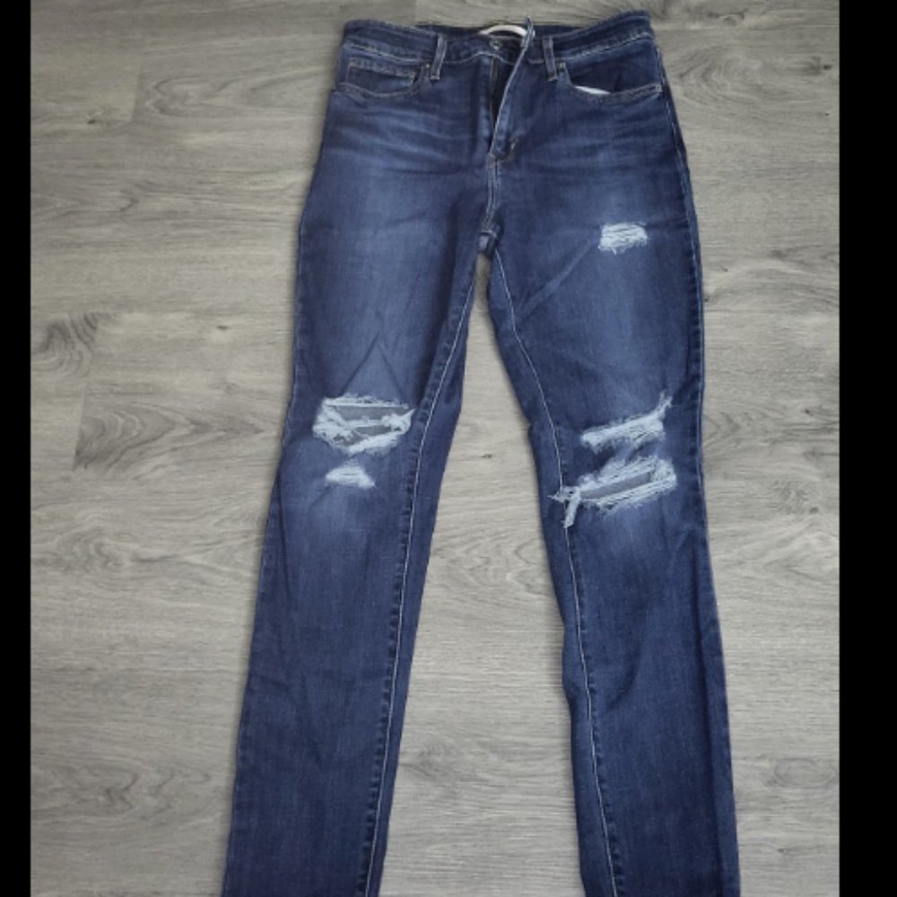 Levis 721 high rise skinny jeans